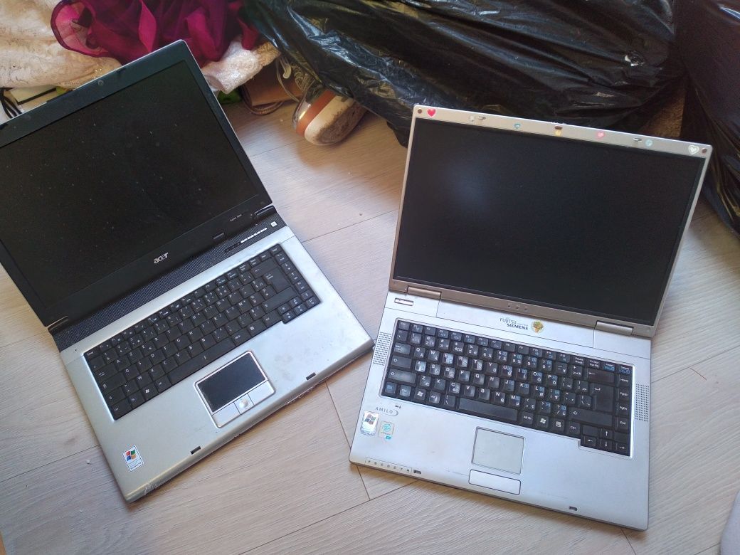 Vând 2 laptopuri functionale