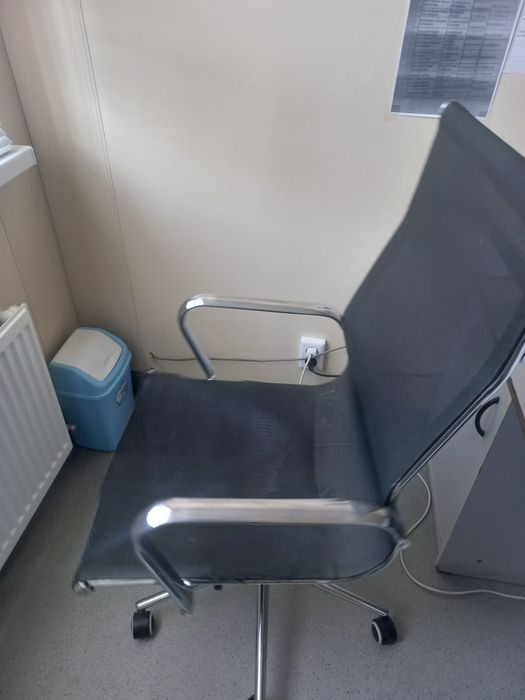 Кресло офисное                        .