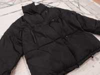 чёрная осенняя куртка