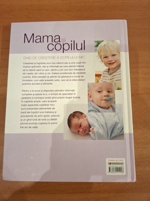 Vand cartea Mama si copilul. Ghid de crestere a copilului mic - A.J.R.