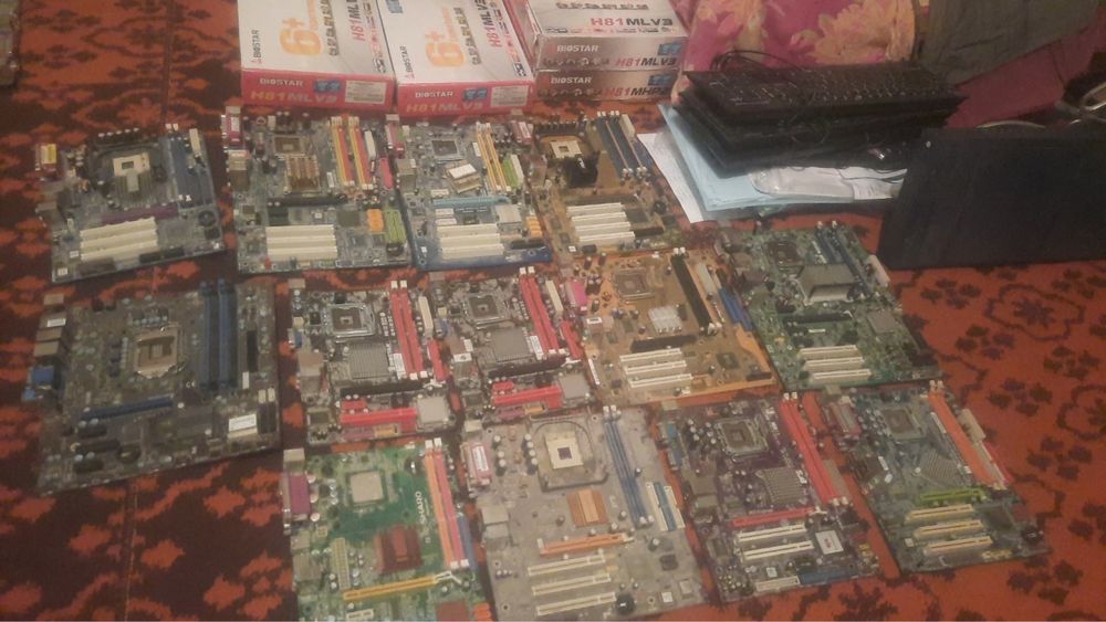 Материнские платы.