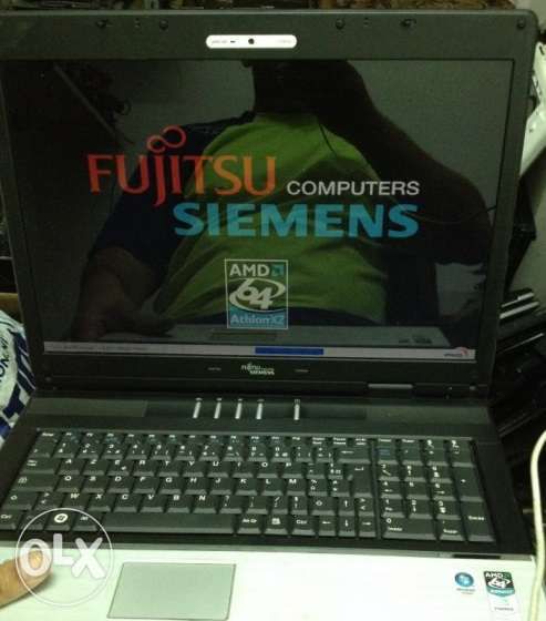 VAND - Laptop Fujitsu-Siemens Amilo XA 2528 de 17", - Defect