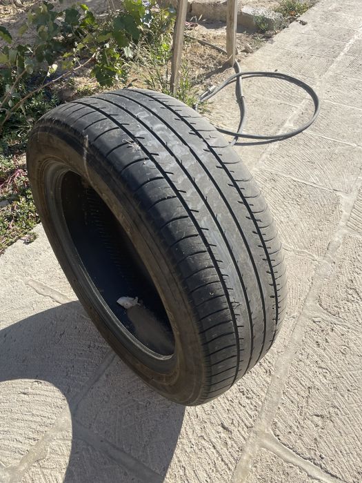 YOKOHAMA 215/55R17 Жаңаөзен қаласы 10мың тг тап таза 2023 жылғы