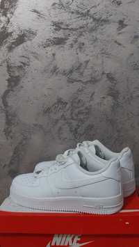 Papuci air force 1 white low