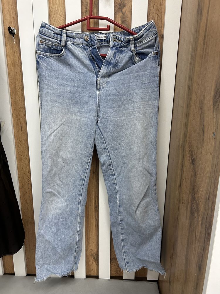 Продам джинсы zara