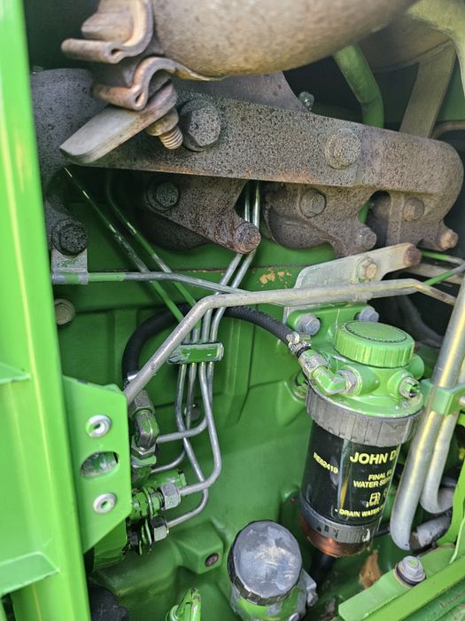 Vând John Deere 6310 cu incarcator frontal