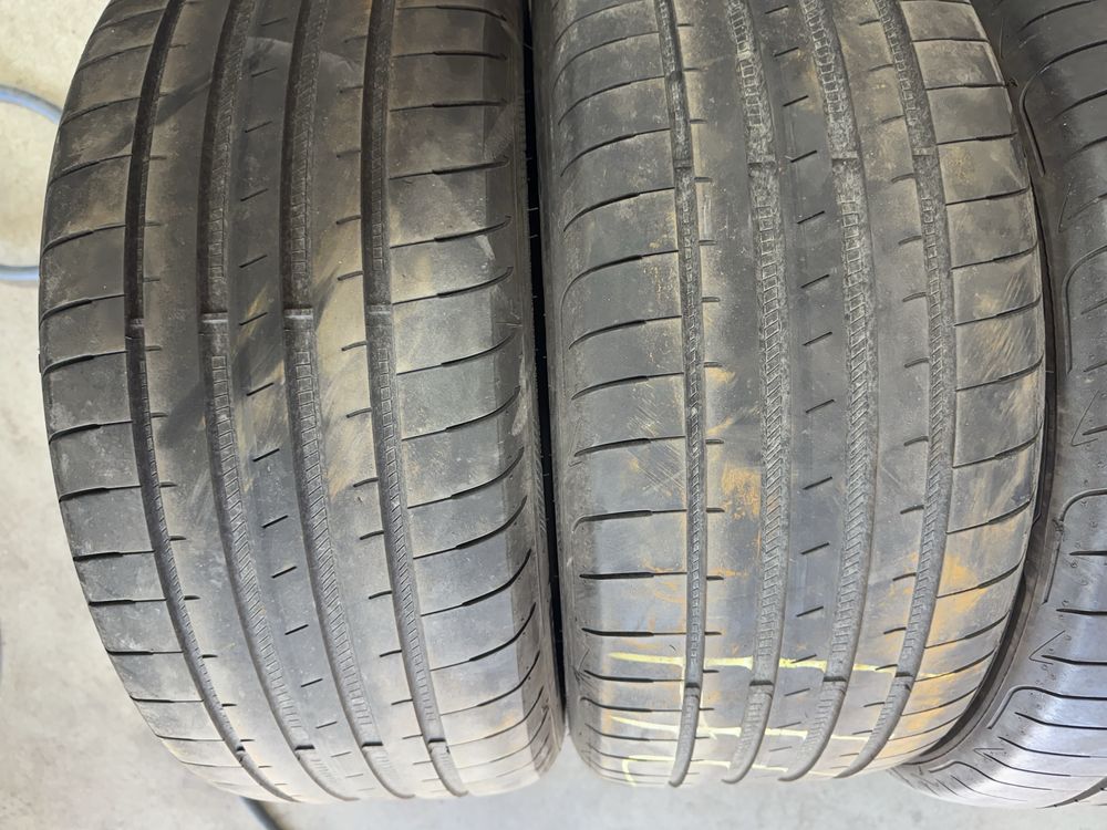 245 45 18/275 40 18 goodyear steluta/mo