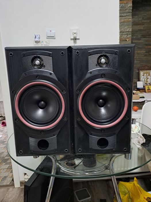 Vand boxe B&W în stare perfectă