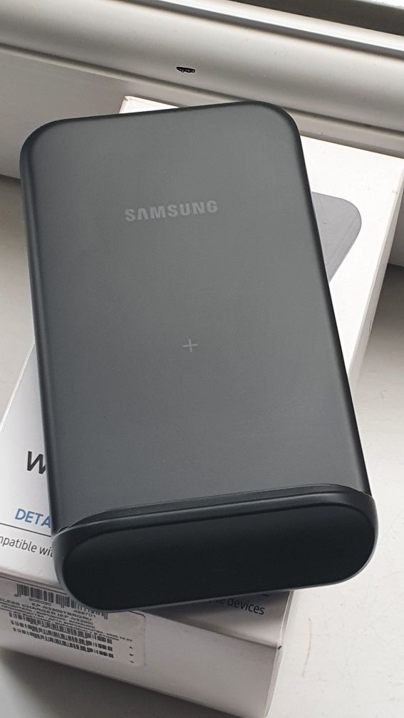 Samsung  Wireless charger беспроводной зарядка