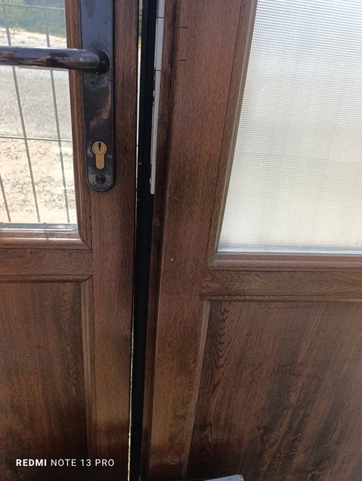 Vând poarta termopan