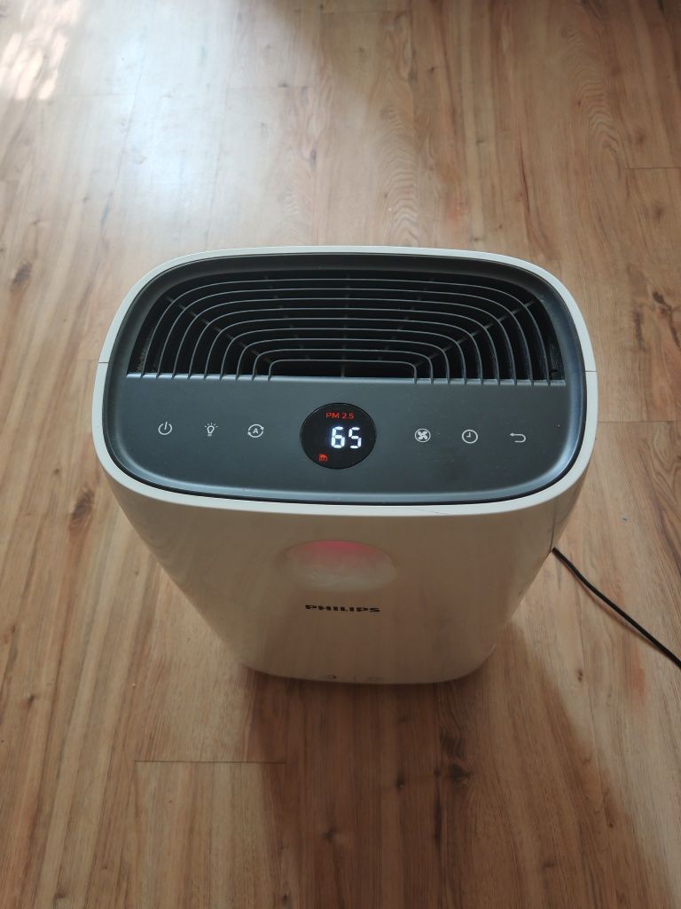 Пречиствател за въздух Philips 2000