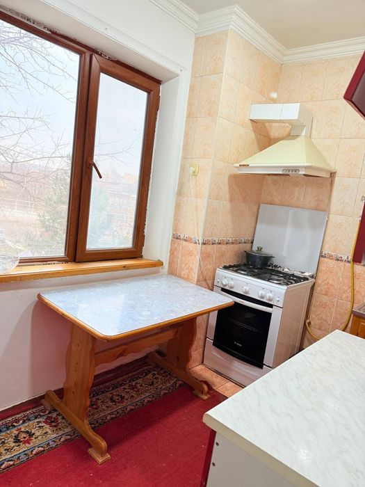 Продаю квартиру двухкомнатная