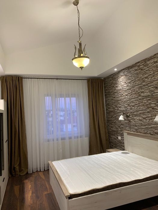 Apartamente de vânzare