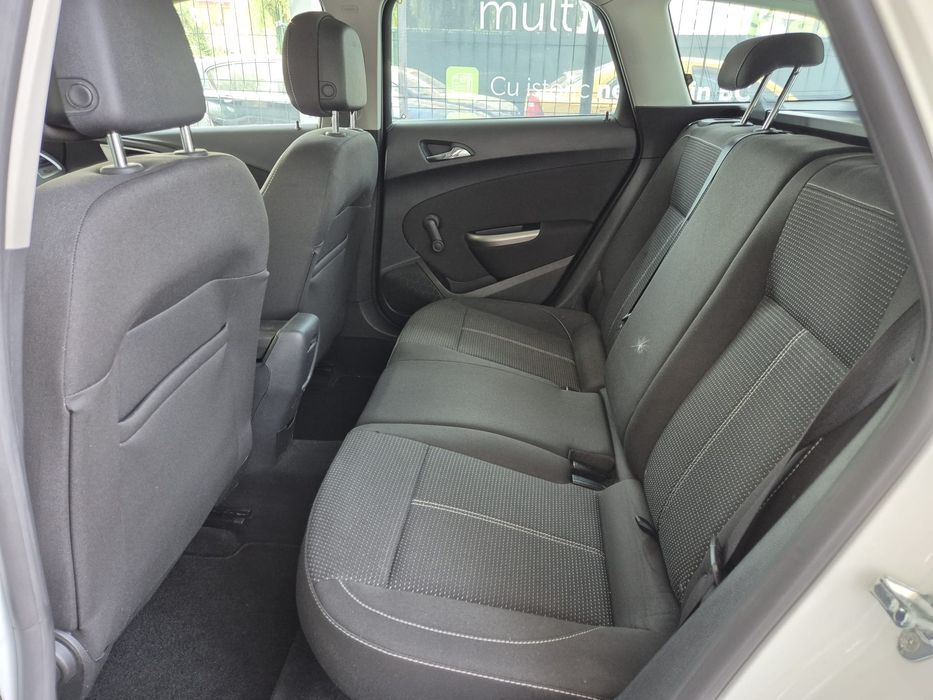 Opel Astra 2016, 1.6 d, Navi, 5 Buc pe stoc
