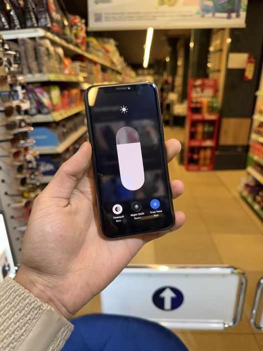 iphone 11pro xamma joyi ishlid