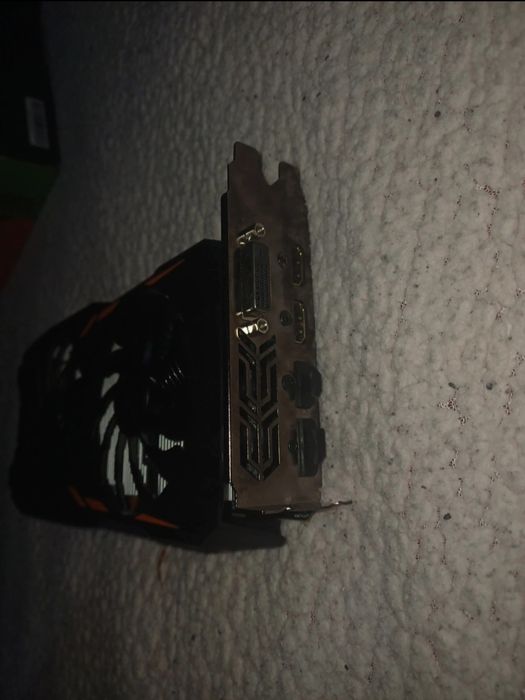 Placa Video GTX 1050 Windforce 2GB