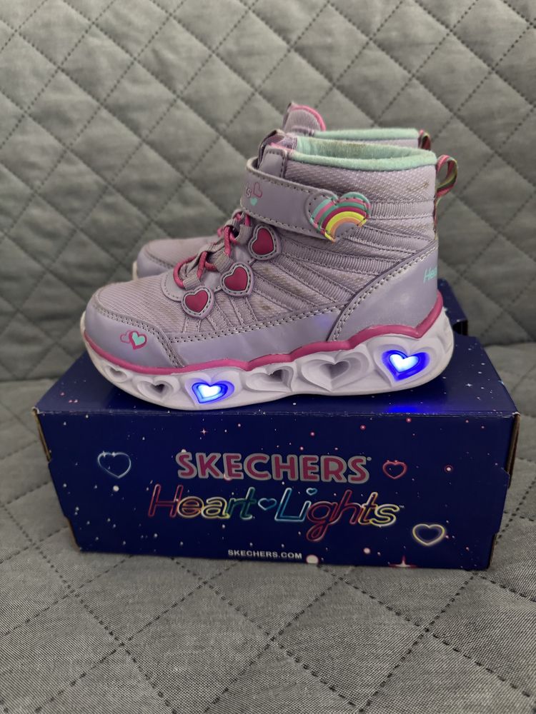 Апрески Adidas 28/5номер и Skechers 26ти номер