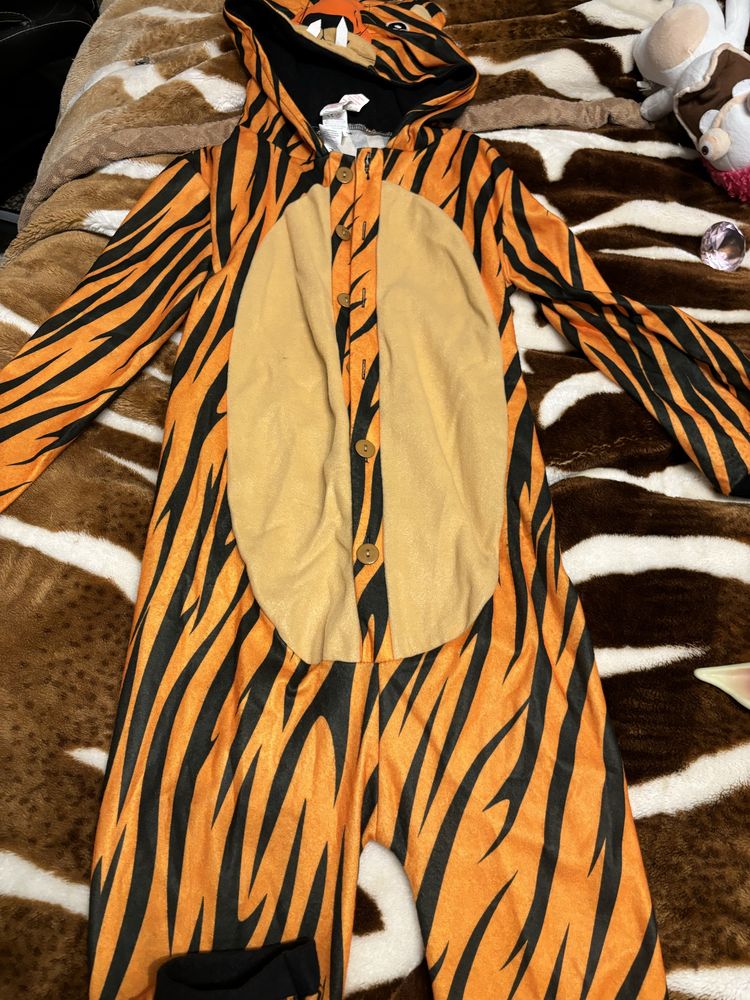Costum tigru 10-12 ani