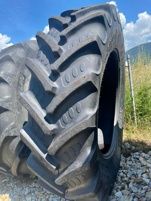 520/85r46 cauciuC second hand 20.8R46 cauciucuri john deere case fendt