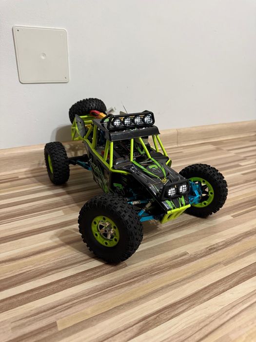 RC Car wltoys 12428