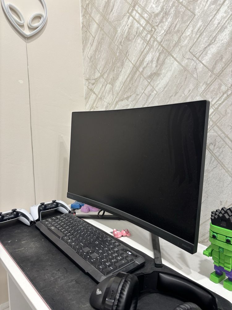 Игровой монитор 280гц срочно