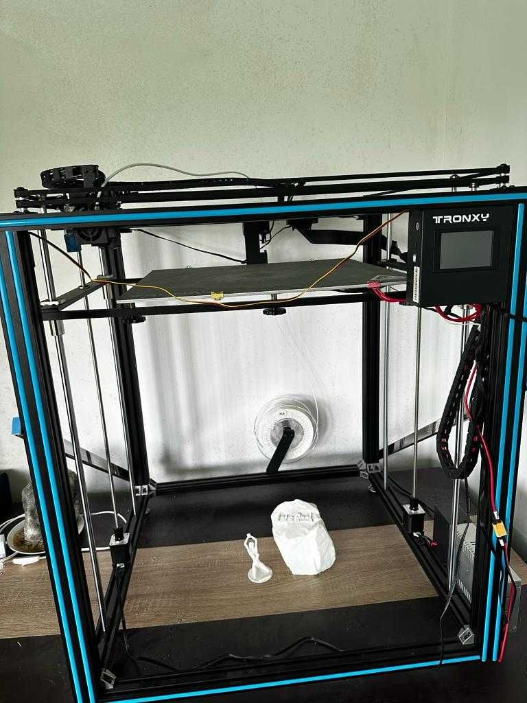 Imprimanta 3D si scanner de vanzare (nou)