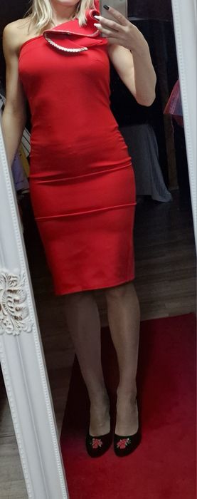 Vand rochie Bianca Drăgușanu