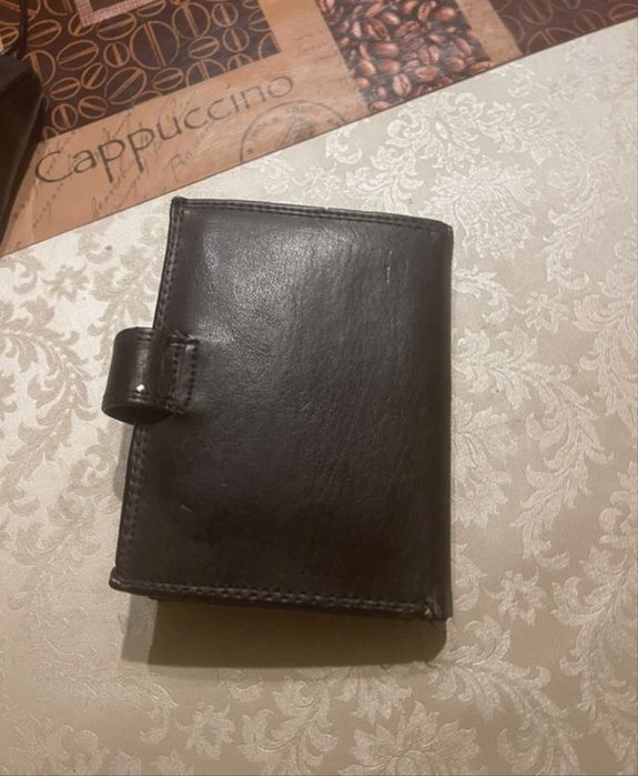 Portofel de piele maro barbati
