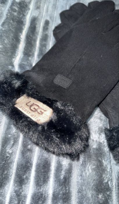 UGG manusi negru