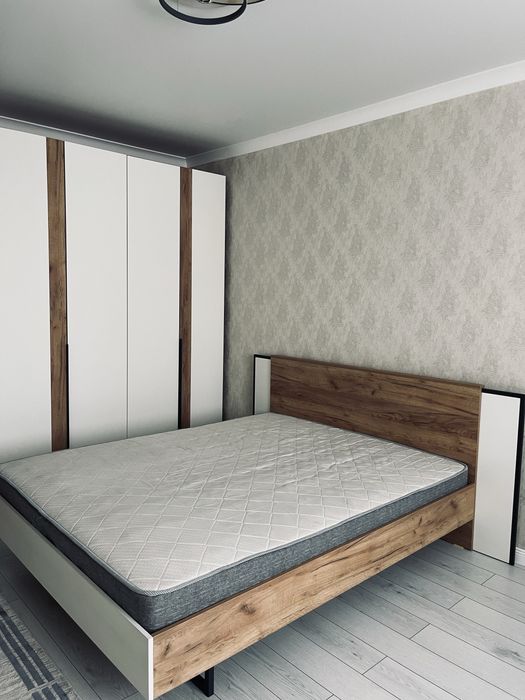 Продам двухспальную кровать в отличном состоянии!