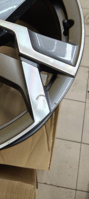 Vand Jante Skoda Karoq R19