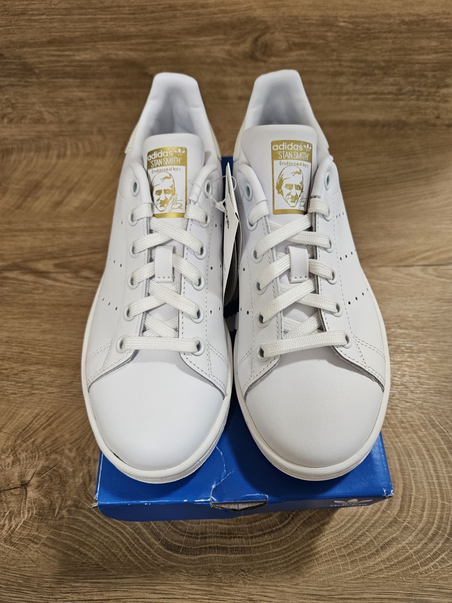 Adidas Stan Smith Originals, нови в кутия, номер 39