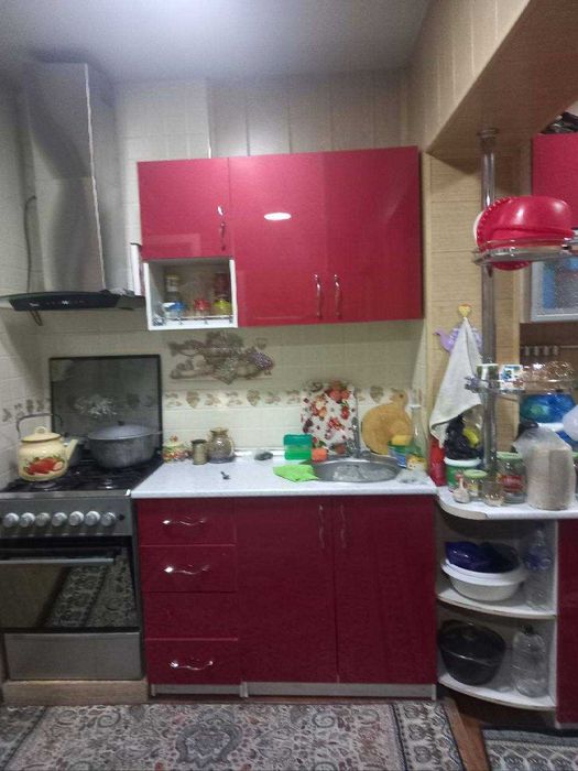 Себзор 3 хона 2-этаж квартира ШОШИЛИНЧ сотилади!