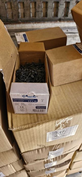 Holsuruburi Lemn și Rigips