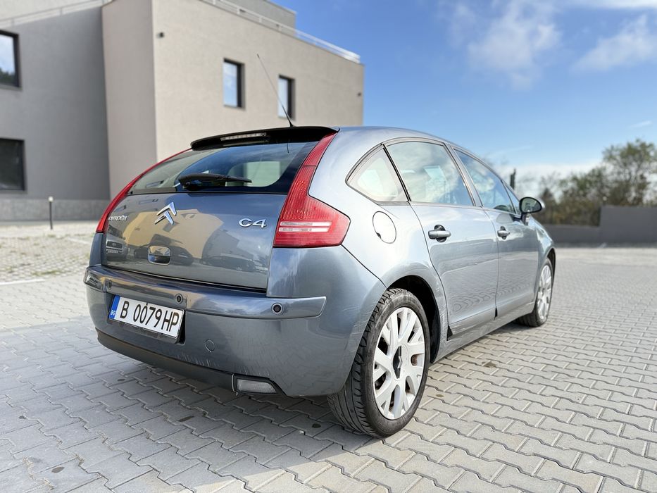 Citroen C4 1.6 HDi Автоматик 2008г 216000км Климатроник Нови гуми