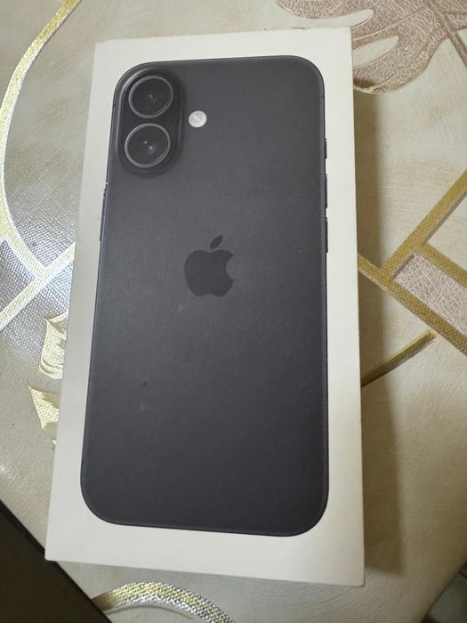 Vând iPhone 16 nou sigilat