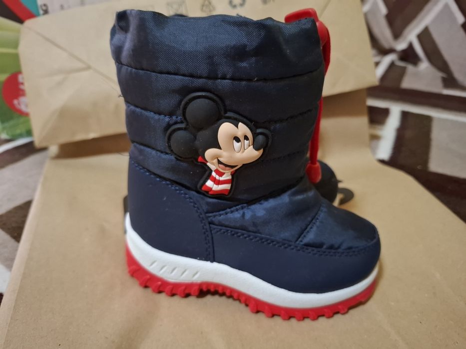 Vand cizme.bebe iarna