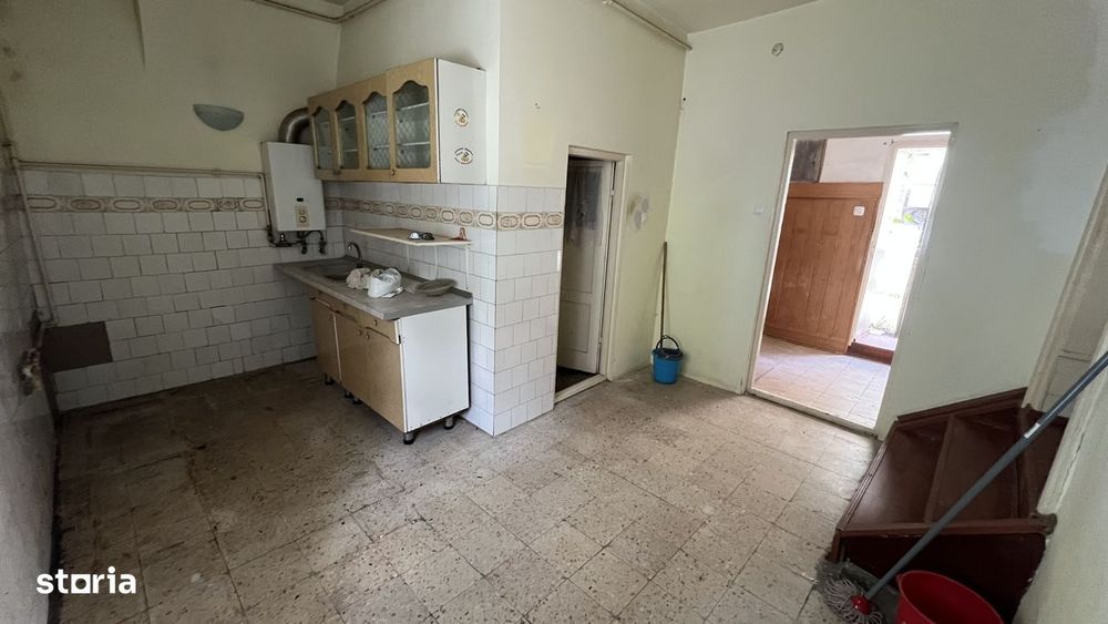 Apartament spațios în Centrul Vechi al Brașovului, Str. Lunga