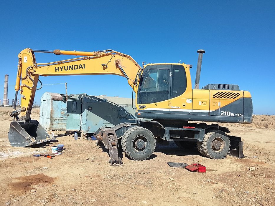 Экскаватор хундай 210 колёсный 2018-йил декабрь