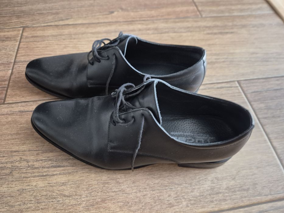 Pantofi casual, sport, piele, nr 42 - stare buna / foarte bună