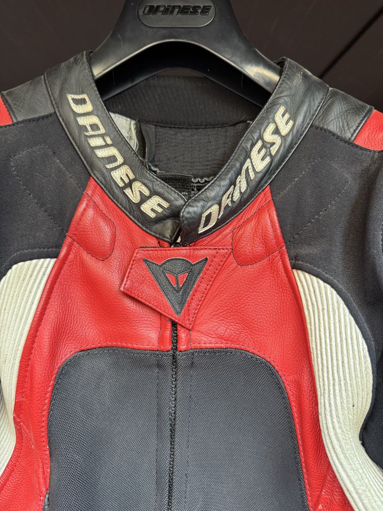 Цял Костюм Dainese D Tech за мотор
