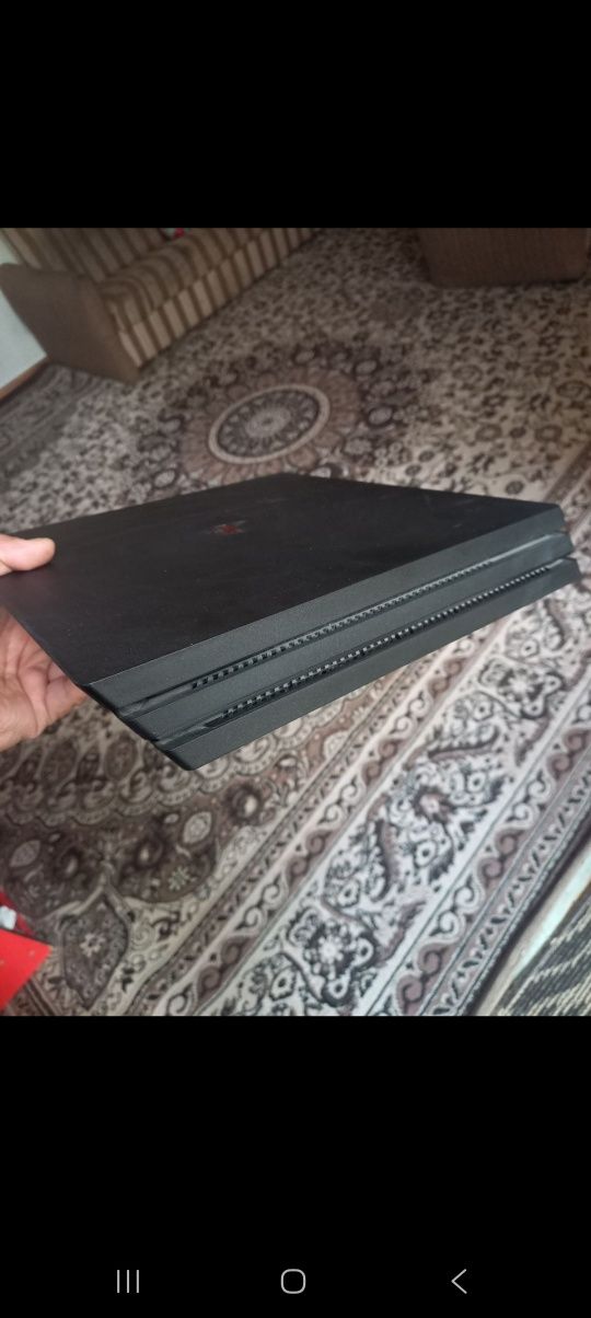 PS4 pro ideal tiniq o'yinlar yozilgan disk solid oyno'rasiz plomba bor