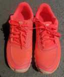 Nike FREE №39 Оригинални мн. леки дишащи, Внос от Англия. Стелка 25см.