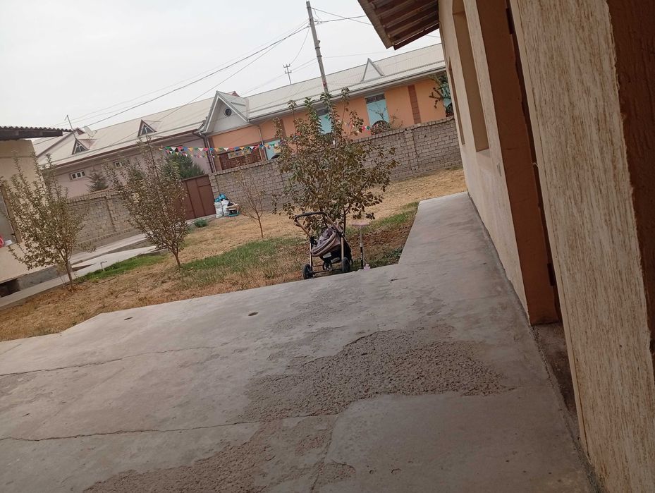 Uy sotiladi hamma sharoitlari bor