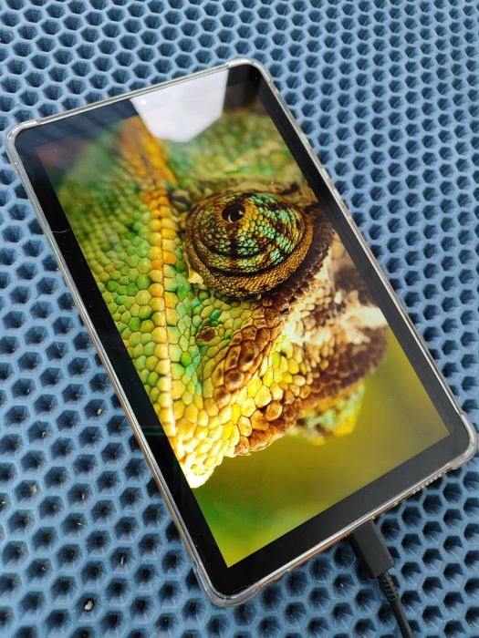 SAMSUNG GALAXY TAB A9 / почти новый / все работает/рассрочка/