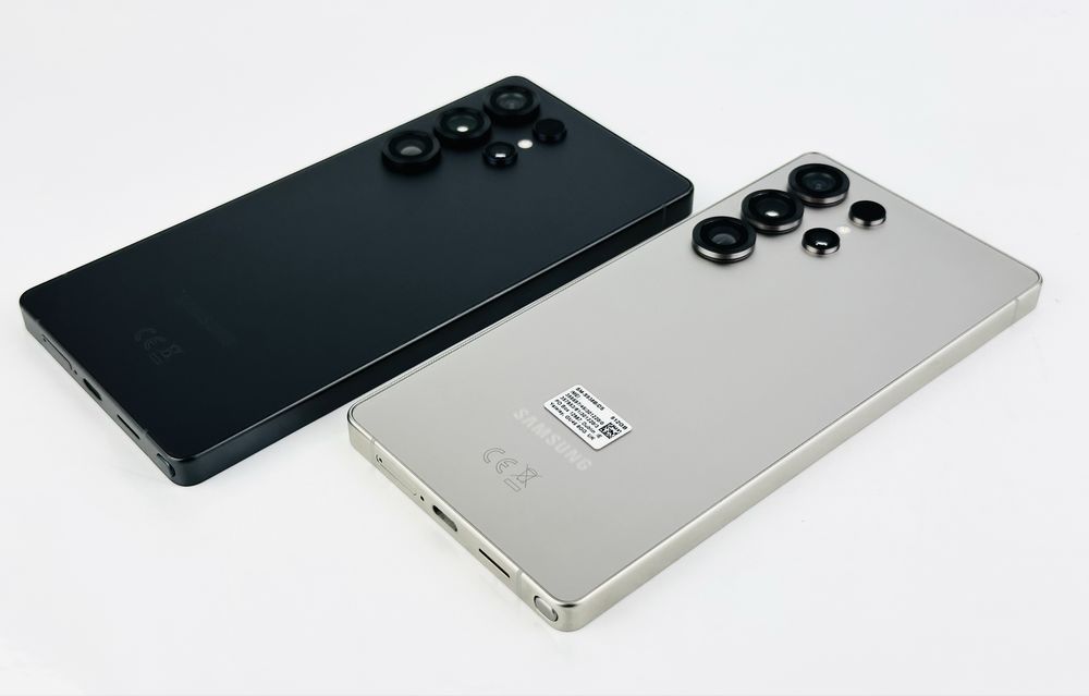 КАТО НОВ! Samsung S25 Ultra 5G 512GB 12RAM Gray / Jetblack Гаранция!