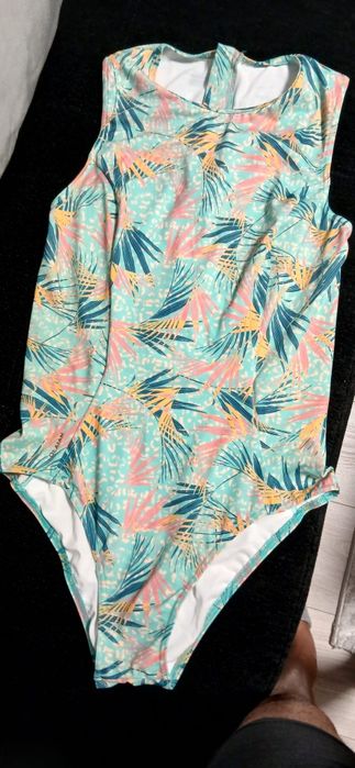 Costume de baie noi marimea 44 eu