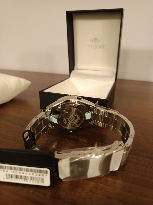 Orient RA-AC0Q03S30B; ORIGINAL, sigilat.