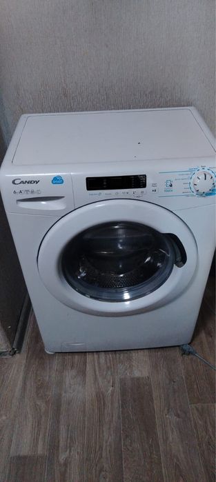 Продам б/у стиральную машину