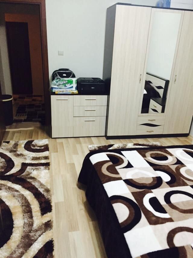 Тристаен апартамент под наем в ж.к. Илинден, 2204164